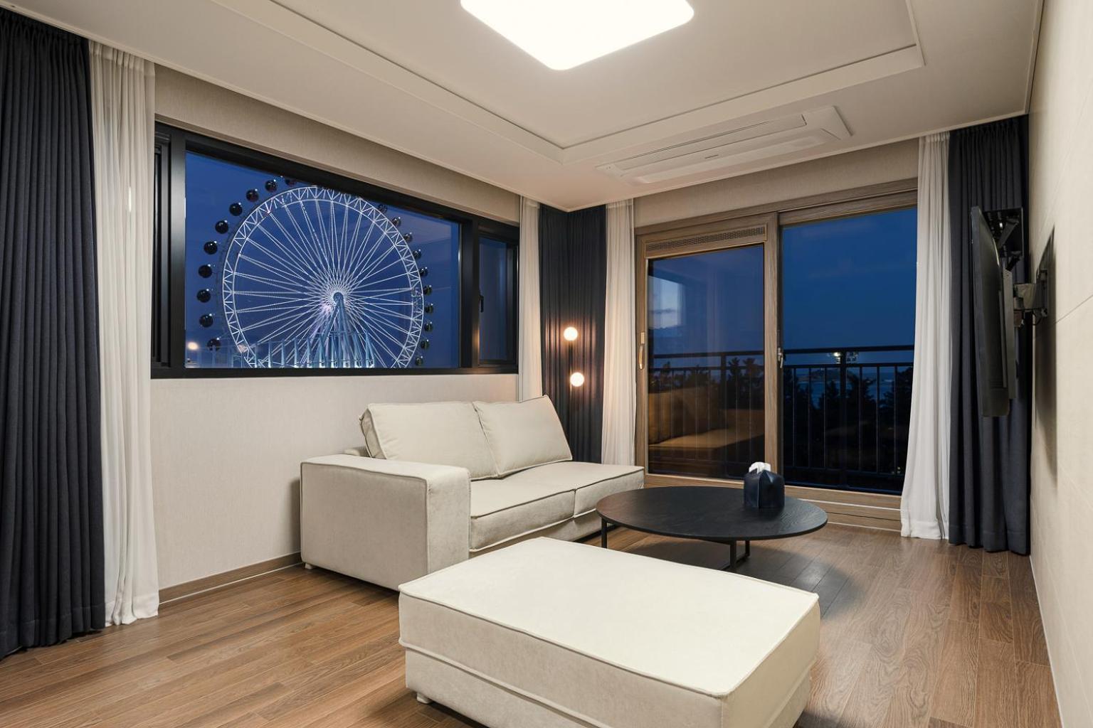 Urbanstay Sokcho Beach Ab Dış mekan fotoğraf